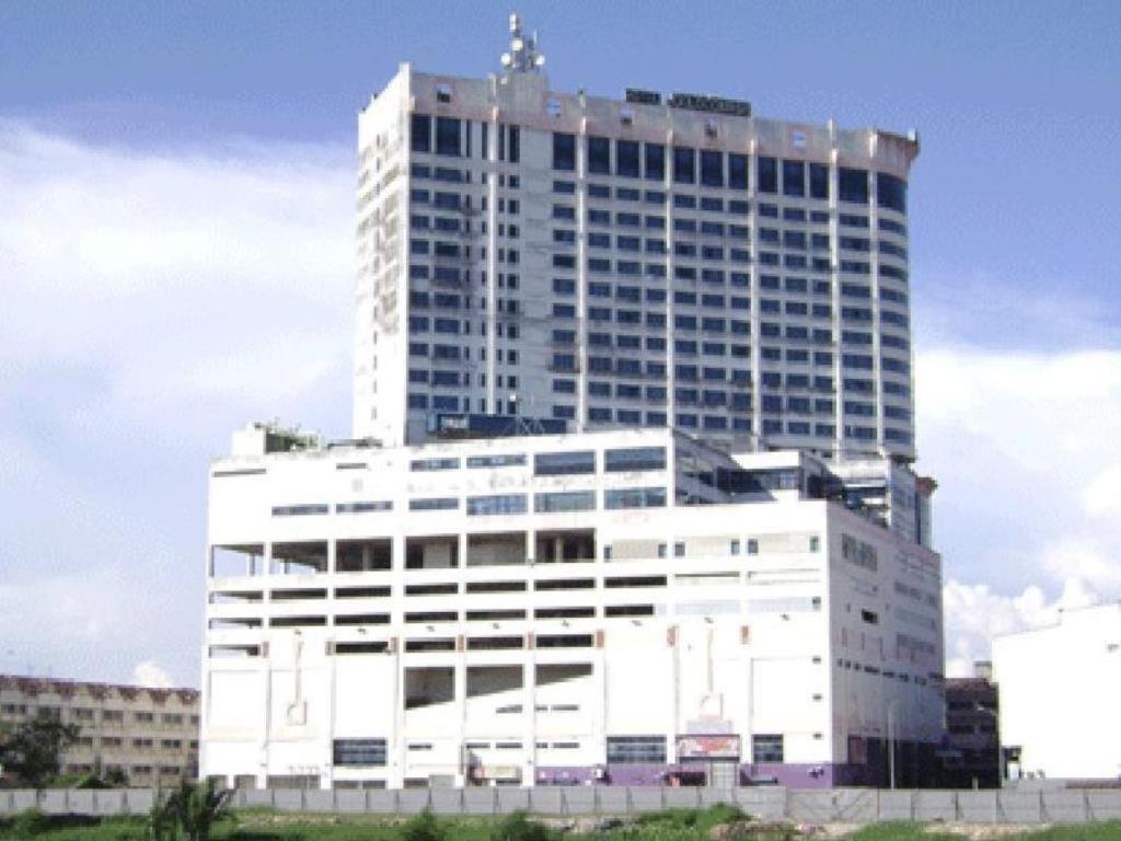 Gocos Hotel Klang
