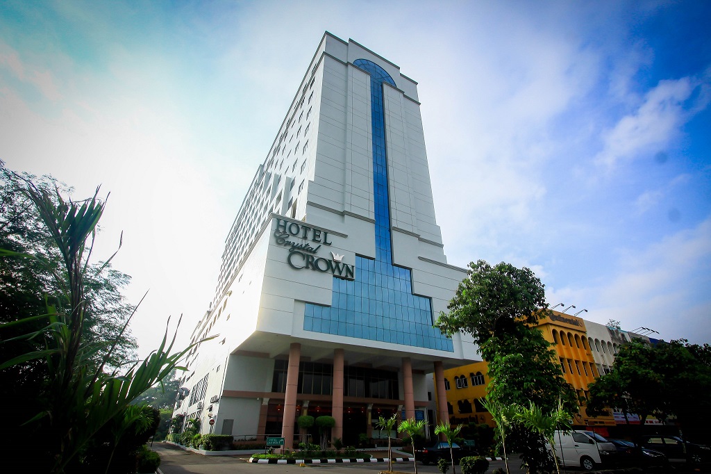 Crystal Crown Hotel Harbour View Port Klang
